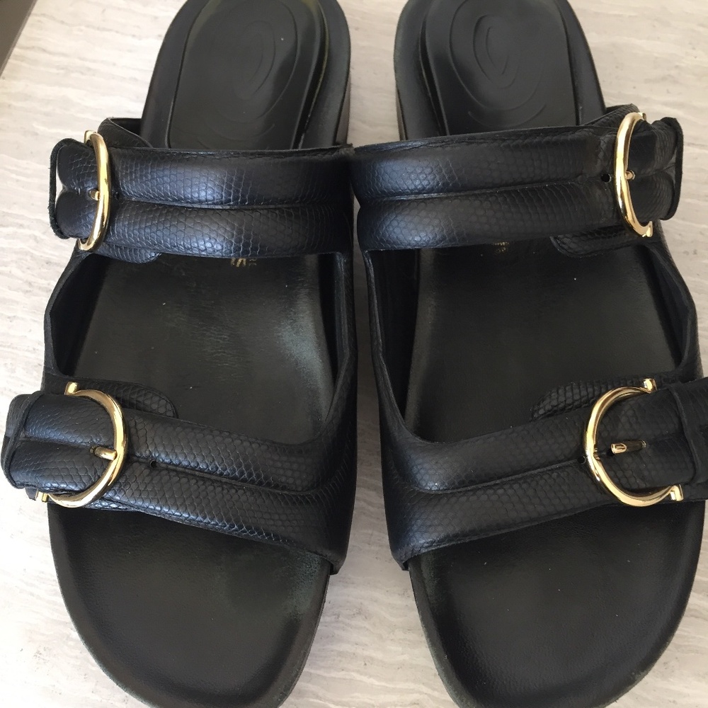Feragamo Slides